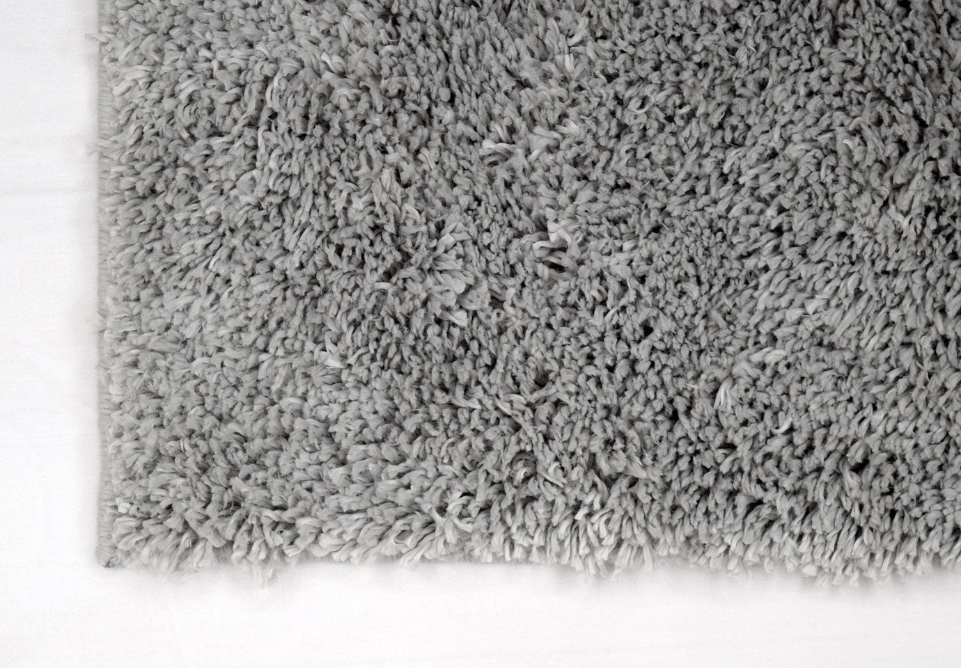 Beirut Soft 100019-90 carpet provides dense and deep materials size: 67x100 SKU: