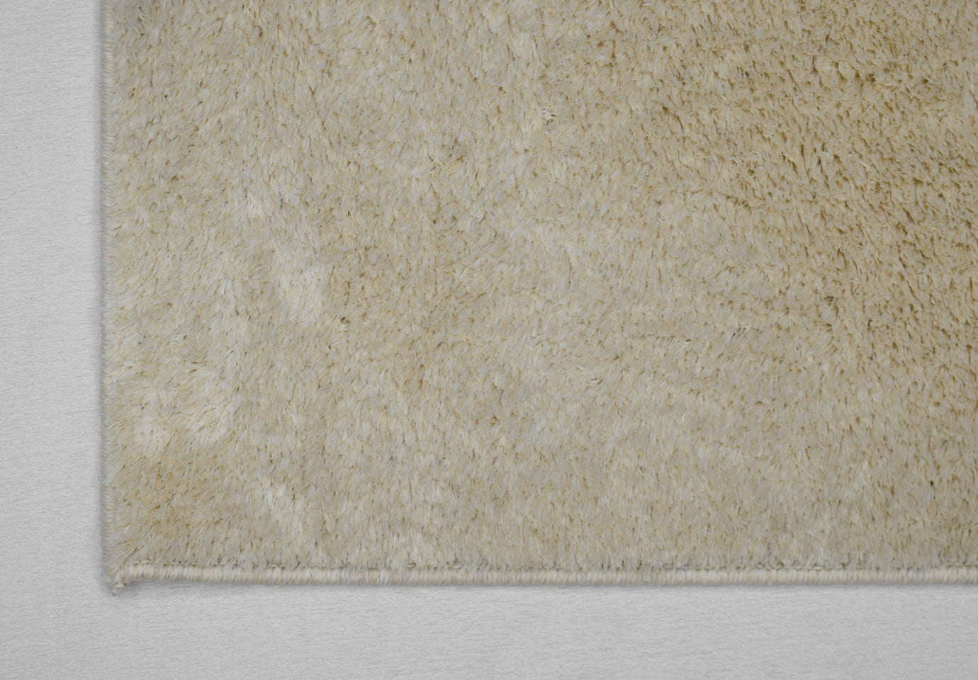 سجادة ميرا الشاجي توفر مواد كثيفة وعميقة الحجم: 78 × 114 SKU:100600-15