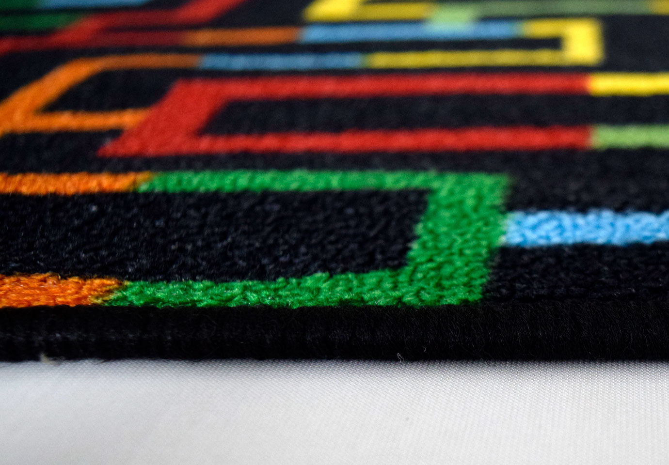 سجادة روزيتا بمظهر عصري ومقاس: 80×120 SKU:106440-98