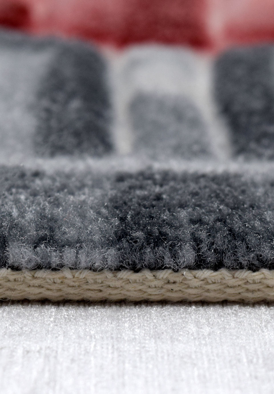 سجادة اتلانتا ثلاثية الأبعاد 153321-96 من نايلون 100% بتصميم فخم – Atlanta modern 3D carpet for elegant homes from Cairo Drop Egypt.