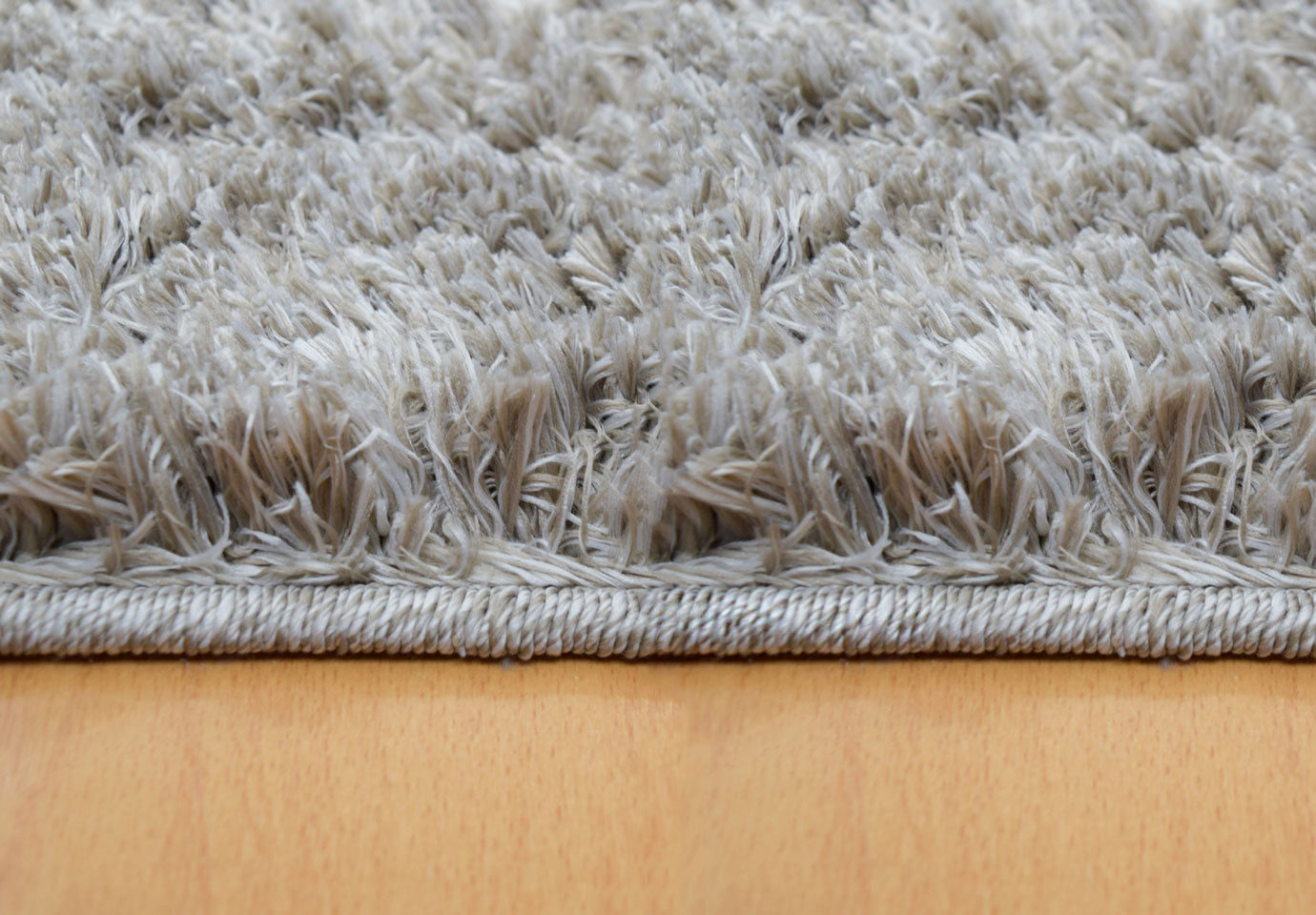 Ethereal Shaggy carpet set consists of 4 Pieces size: 160x230 + 2(80x150)  + 50x80