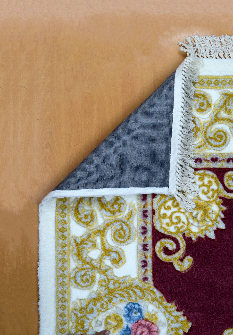 سجاد ماك كاربت شينويس بخامة نايلون متينة وتصميم عصري يناسب كل منزل، متوفر بمقاسات مختلفة.
MAC Carpet Chinois modern nylon rugs – stylish, durable, easy to clean.