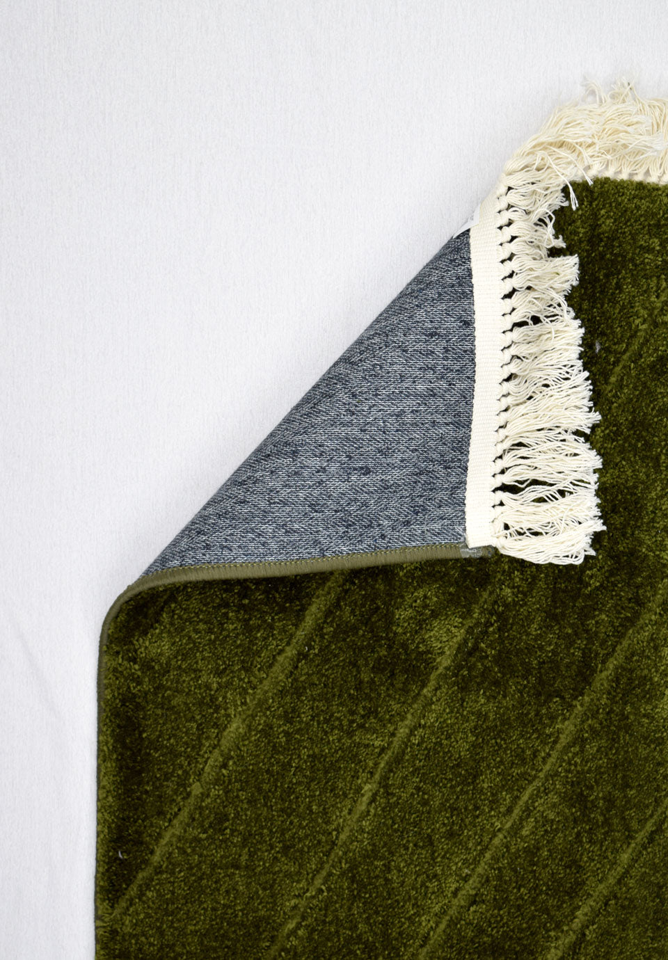 Dubai carpet 3D Carved collection with modern style size: 200x280 SKU:100074-75