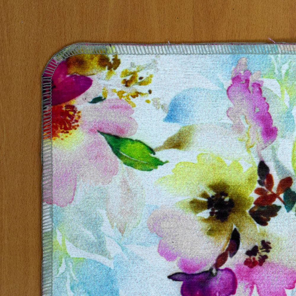 اشترِ طقم حمام من قطعتين جافا 603295-3001 من Cairo Drop – فخامة وجودة عالية.
Buy Java 2-piece bathroom rug set 603295-3001 from Cairo Drop – premium quality.