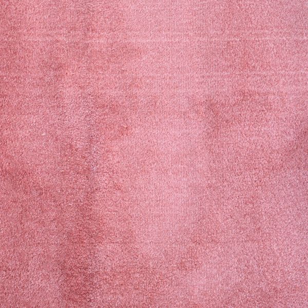 سجاد نيسان wall to wall بألوان مميزة وخامة نايلون متينة. تصميم فخم يناسب جميع المساحات. متوفر الآن من Cairo Drop مع توصيل سريع.Nissan wall-to-wall carpet 