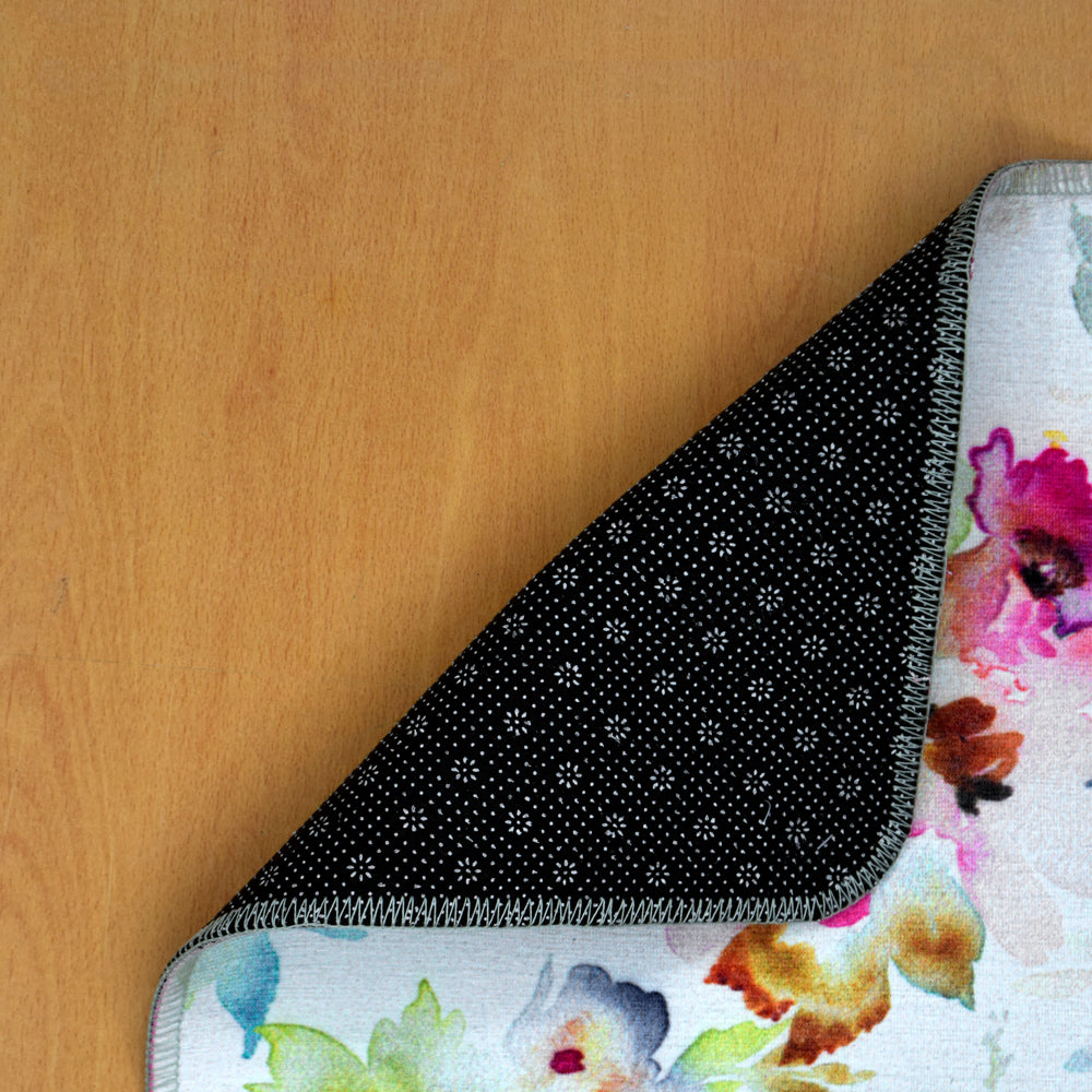 اشترِ طقم حمام من قطعتين جافا 603295-3001 من Cairo Drop – فخامة وجودة عالية.
Buy Java 2-piece bathroom rug set 603295-3001 from Cairo Drop – premium quality.