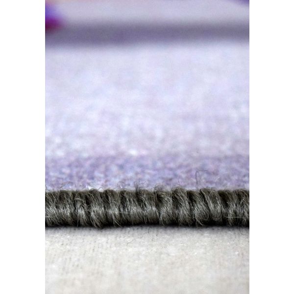 سجادة ميرا للأطفال - تصميم آمن ومريح ومضاد للانزلاق، مثالية لغرف اللعب. Mira Playroom Carpet – Soft, safe, and easy to clean for kids’ rooms.