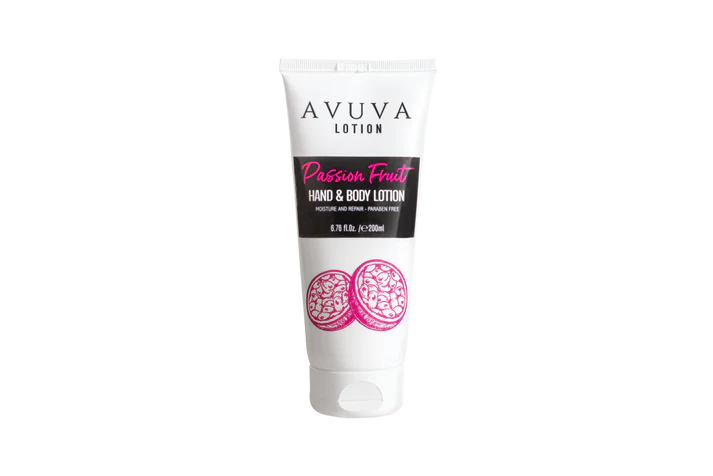 لوشن للجسم من افوفا يمنحك ترطيبًا عميقًا ونعومة تدوم طوال اليوم – AVUVA Hand & Body Lotion keeps your skin smooth, nourished, and hydrated all day long.
