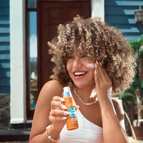 Sunscreen Joviality Sunguard Natural Sunscreen SFP30واقي الشمس الطبيعي جوفاليتي صن جارد  UVA وUVB بتركيبة خفيفة مرطبة بزيت الأرجان وفيتامين E للاستخدام اليومي.