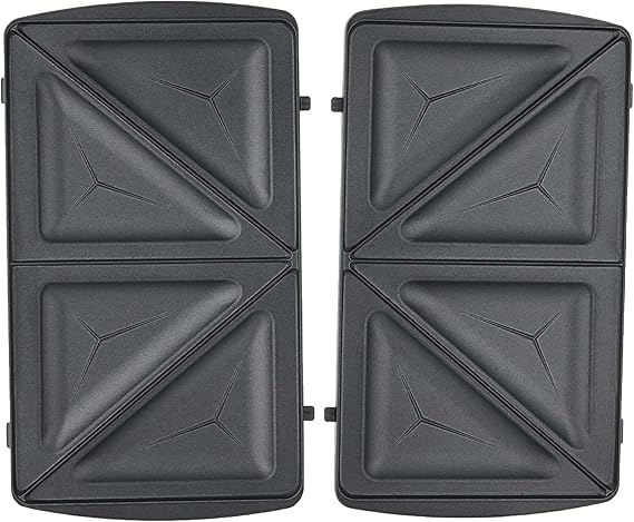 استمتع بتجربة طهي سهلة مع Kenwood Sandwich Maker 3 in 1، جهاز 750 وات، أسود فضي، مع ألواح متعددة الاستخدام وضمان رسمي من كينوود.