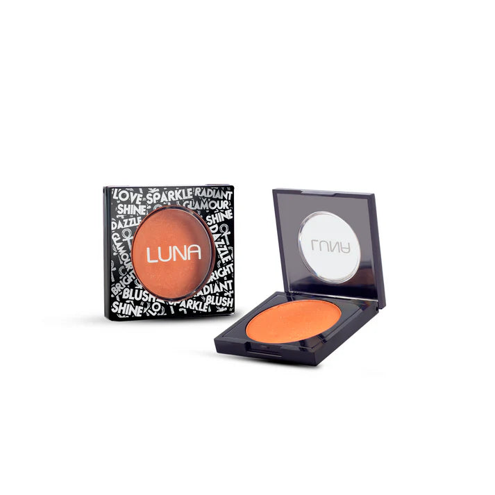 بلاشر لونا ثلاثي الأبعاد يمنحك لمسة ناعمة ومظهر طبيعي يدوم طوال اليوم مع تغطية lasts all day with medium coverage for all skin types.