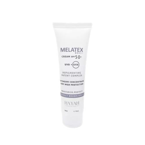كريم melatex cream SPF50+ ينظم التصبغ ويحمي البشرة بتركيبة خفيفة تمنح إشراقًا وتهوية ممتازة، providing strong UV protection and even skin tone.