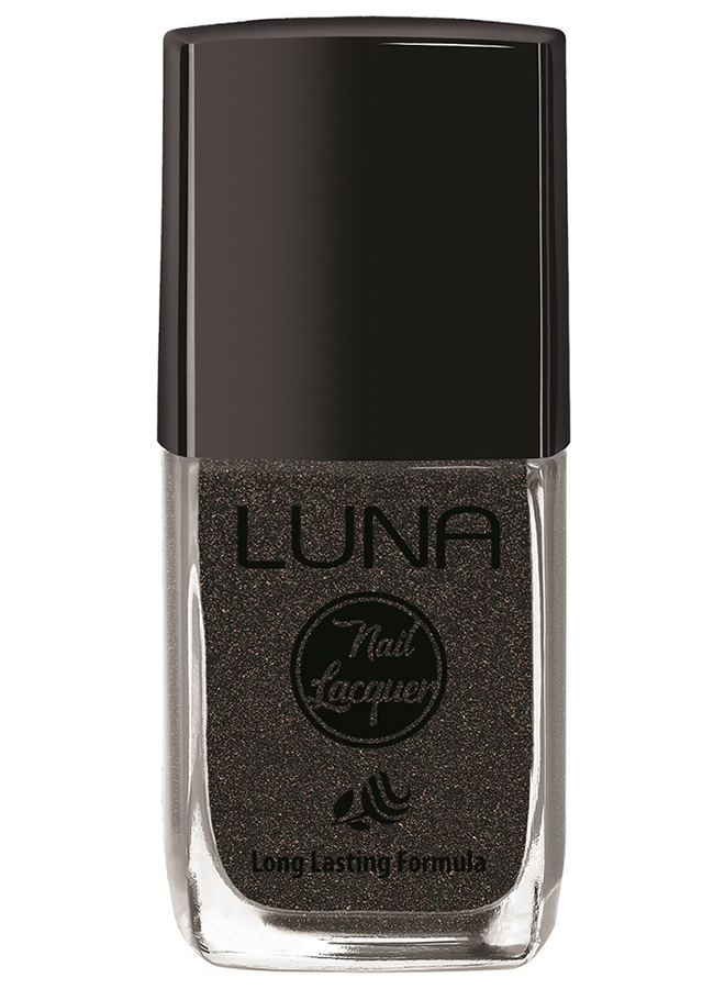 طلاء أظافر لونا 10 مل يمنحك لون غني يدوم طويلًا ولمعان مثالي، Luna Nail Polish 10ml offers long-lasting shine and safe nail care.