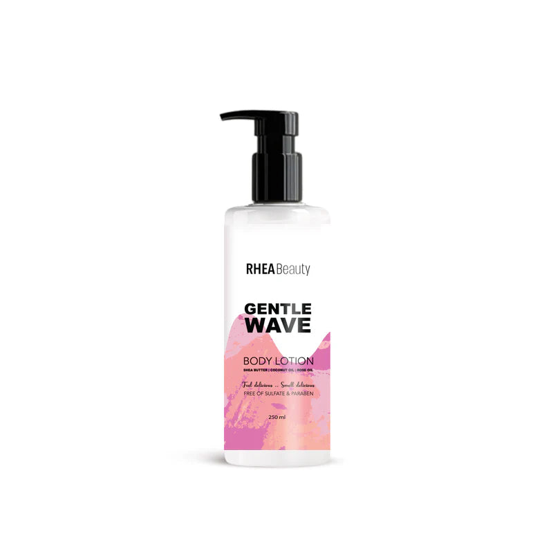 لوشن الجسم ريا بيوتي بتركيبته العضوية يمنحك ترطيبًا عميقًا ونعومة تدوم طوال اليوم – Rhea Beauty Body Lotion deeply moisturizes and softens your skin all day.