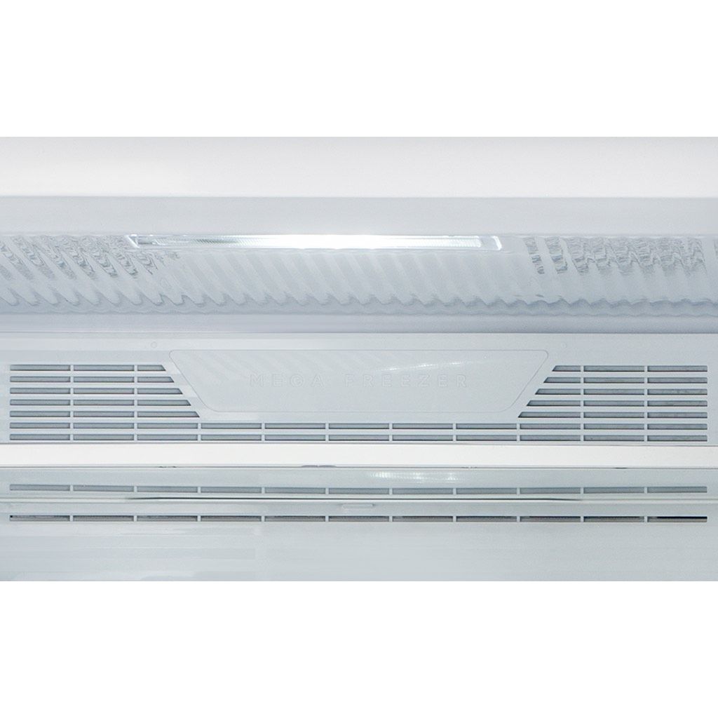 ثلاجة شارب انفرتر نوفروست 538 لتر بتقنيات التبريد المتقدمة، مع تصميم زجاجي أنيق وكفاءة عالية، Sharp No-Frost 538L with inverter technology and premium cooling.