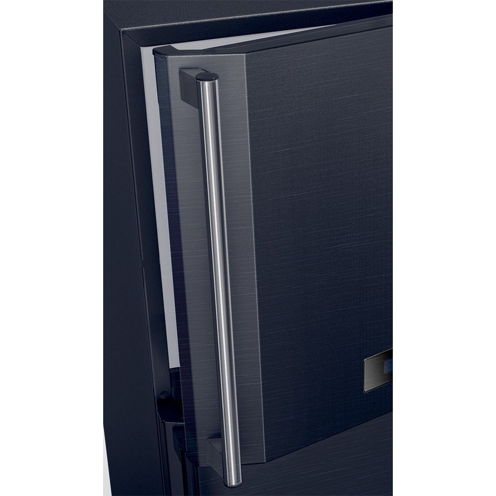 اشتري ثلاجة شارب نوفروست 450 لتر بشاشة ديجيتال وتكنولوجيا البلازما كلاستر، ألوان متعددة، تبريد Hybrid، ضمان 10 سنوات وتوصيل من Cairo Drop.