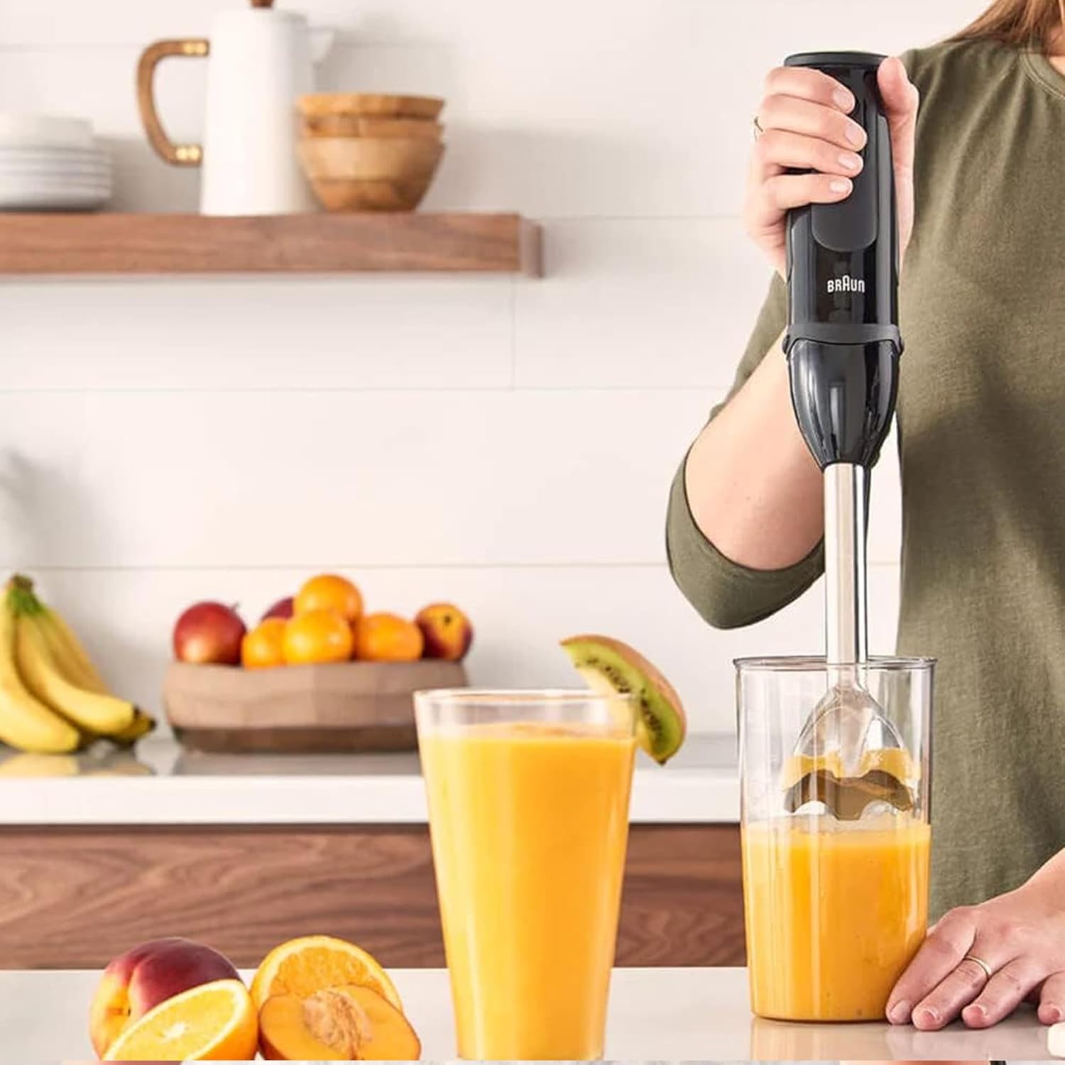 اكتشف خلاط braun multiquick 5 سعة 1.5 لتر، 1000 وات، ملحقات متعددة وسرعات متنوعة، مثالي لكل مطبخ | Braun MultiQuick 5 hand blender 1000W, 1.5L